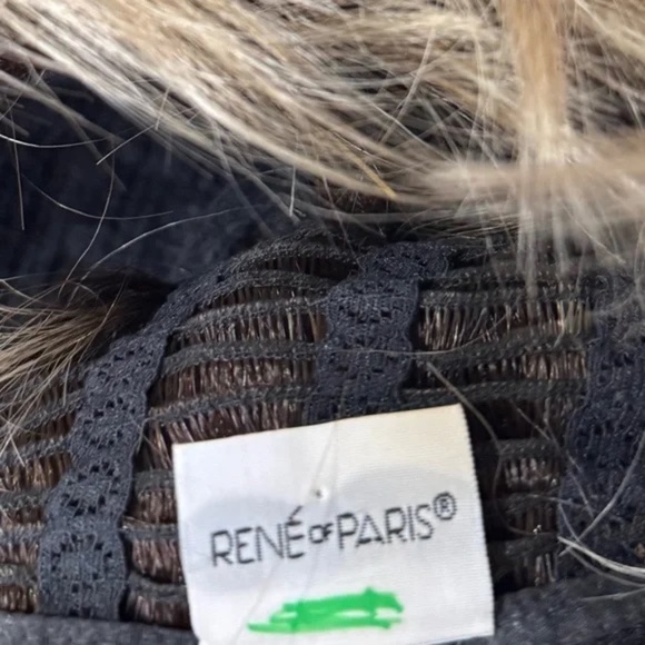 René of Paris Balayage Blonde Short Layered Wig – Modacrylic Fiber - Picture 6 of 9